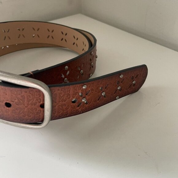 Leather Embossed Studded Cutout Floral Belt Women's Brown Wester Country Casual - Picture 5 of 10